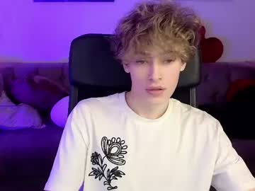 curly_twinkboy